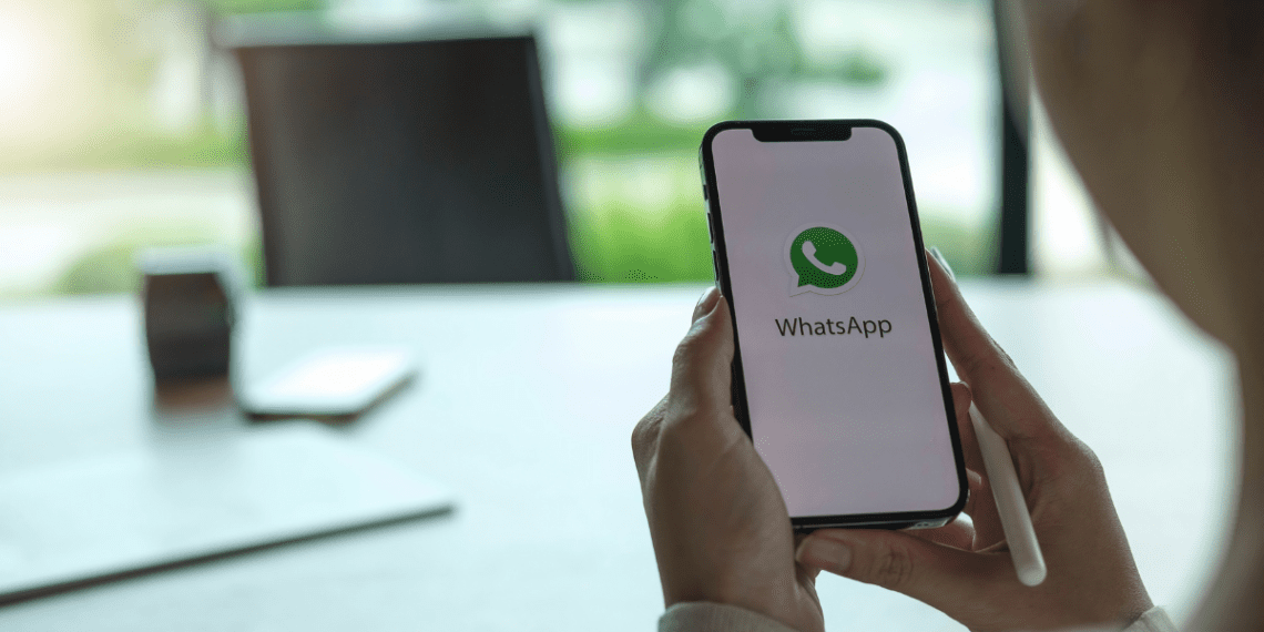 WhatsApp, WhatsApp messenger, customer communication, omnichannel communication