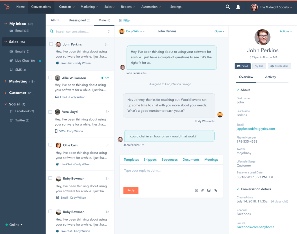 hubspot free live chat, customer relationship